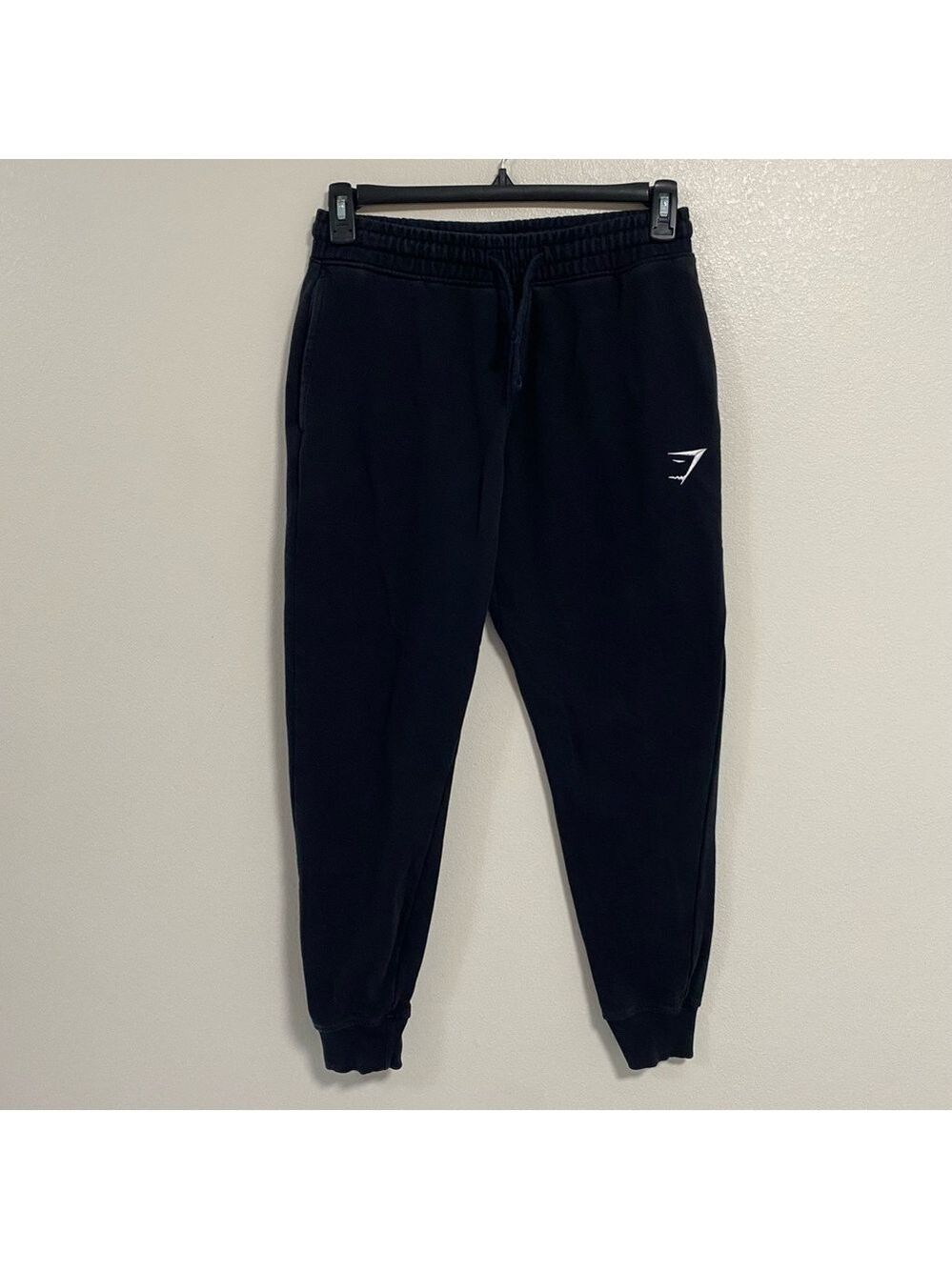 Gymshark Sweatpants Women’s Size Small Black Jogger sweatpants Athleisure